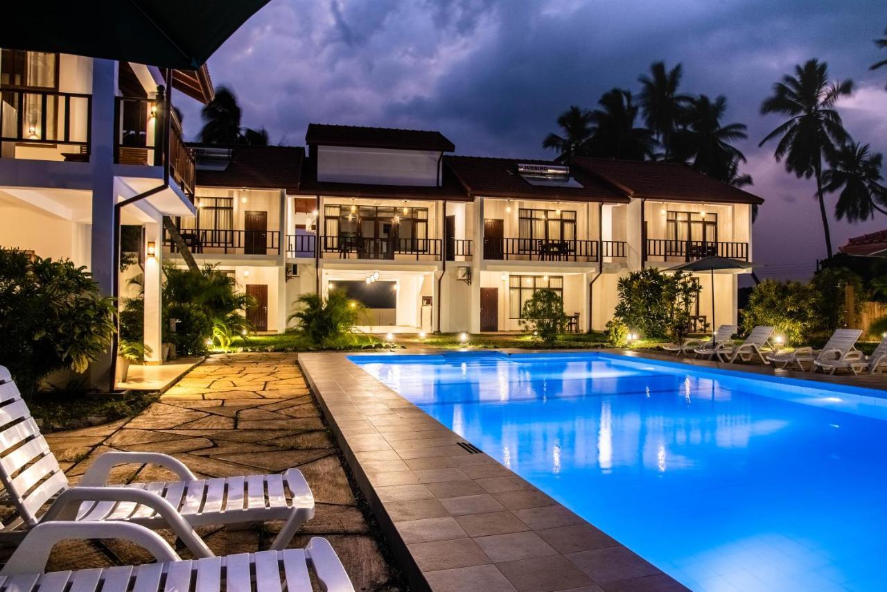 Green Parrot Beach Resort Tangalle Luaran gambar